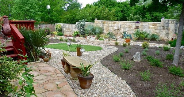 Backyard Landscaping Designs for Gardeners
